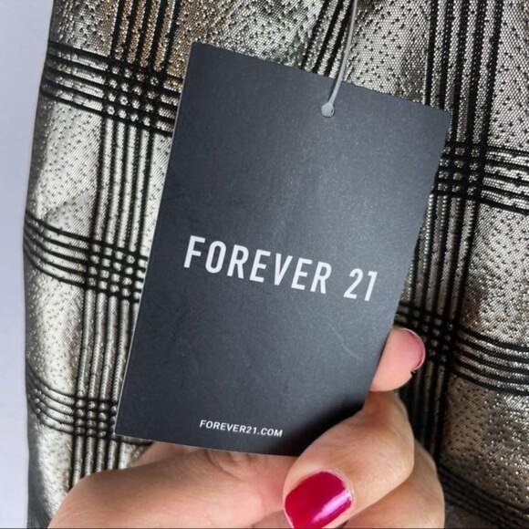 Forever 21 Metallic Gold Plaid Mini Skirt NWT New With Tags Women's Size Small - Picture 12 of 12